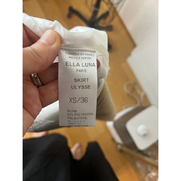 Ella Luna Metallic Gold Mini Skirt  Size XS - Picture 7 of 9